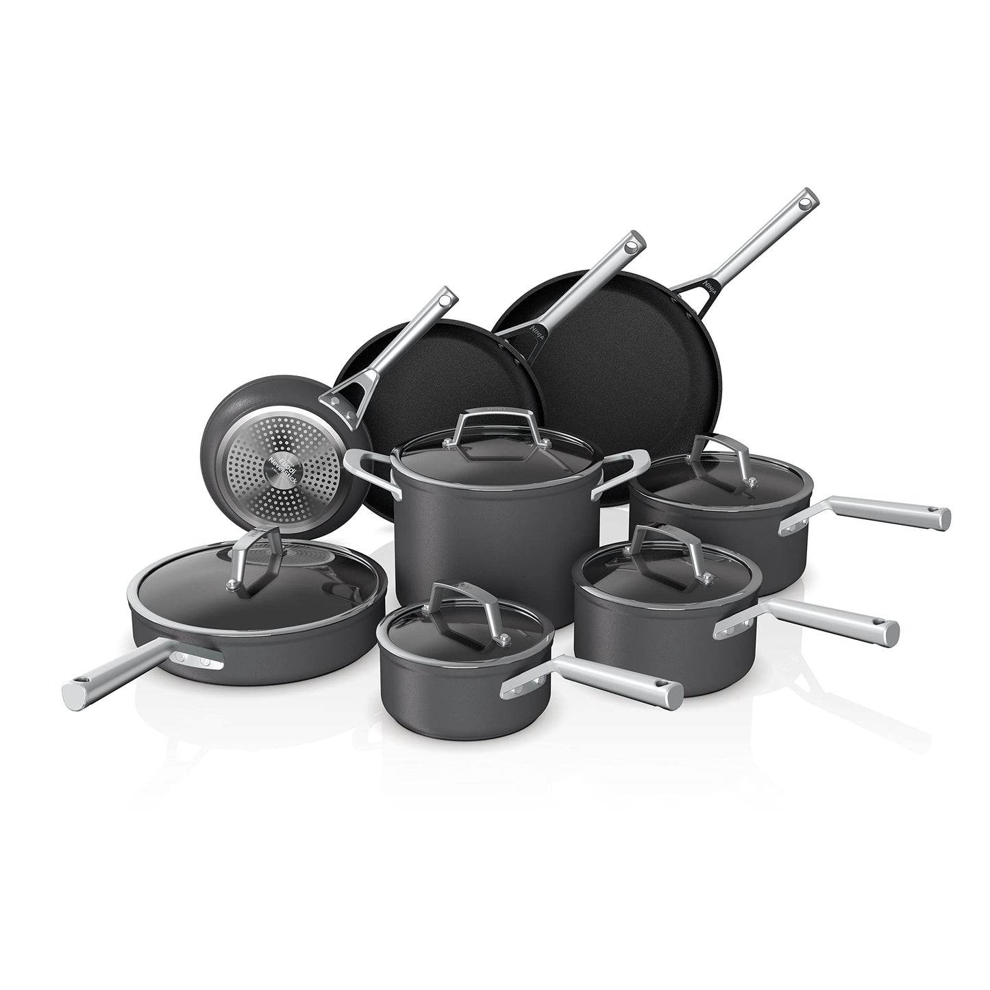 Ninja Cookware, Ninja NeverStick Professional, 16-Piece Pots and Pans Set, Non Stick Frying Pans, Kitchen Essentials, Stock Pot, Sauce Pan, Glass Lids, Saute Pan, All Stovetops, Black, C39900