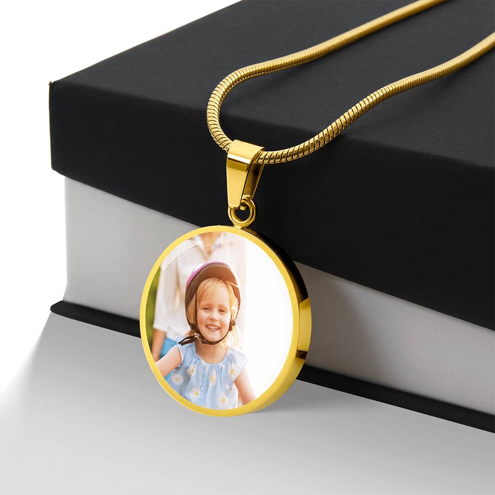 👪 Circle Necklace Concept: “Always With Me™